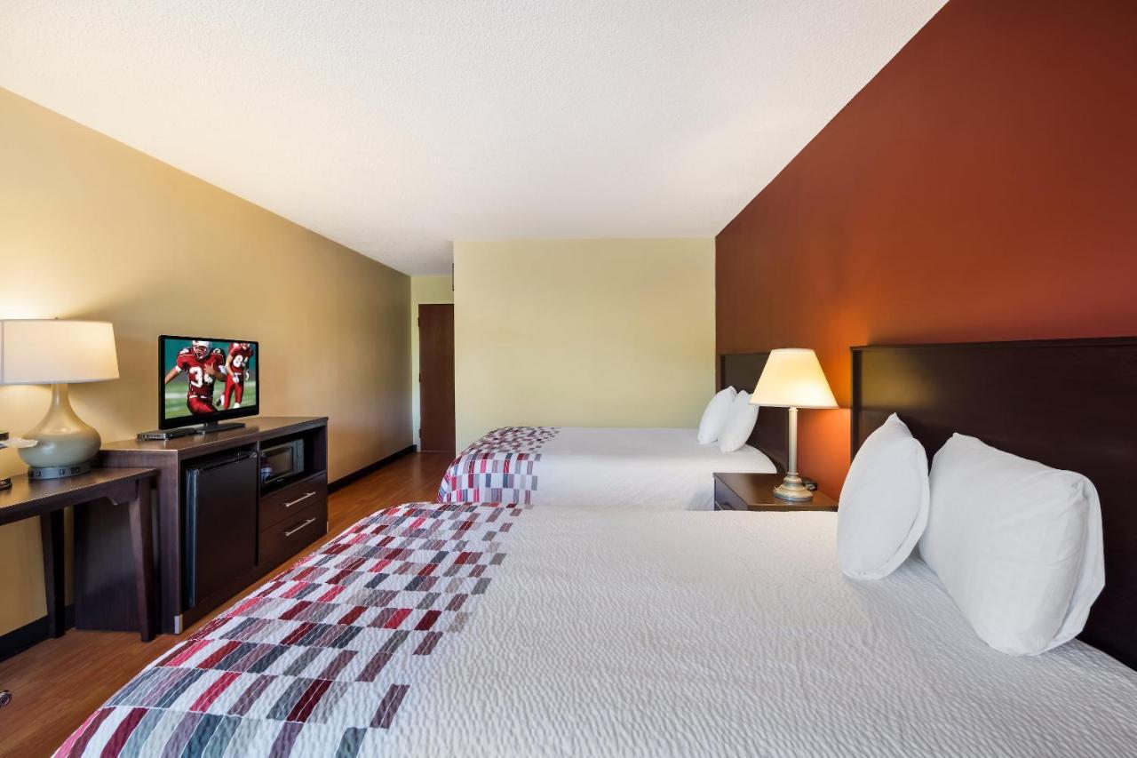 Red Roof Inn Hendersonville Exterior foto